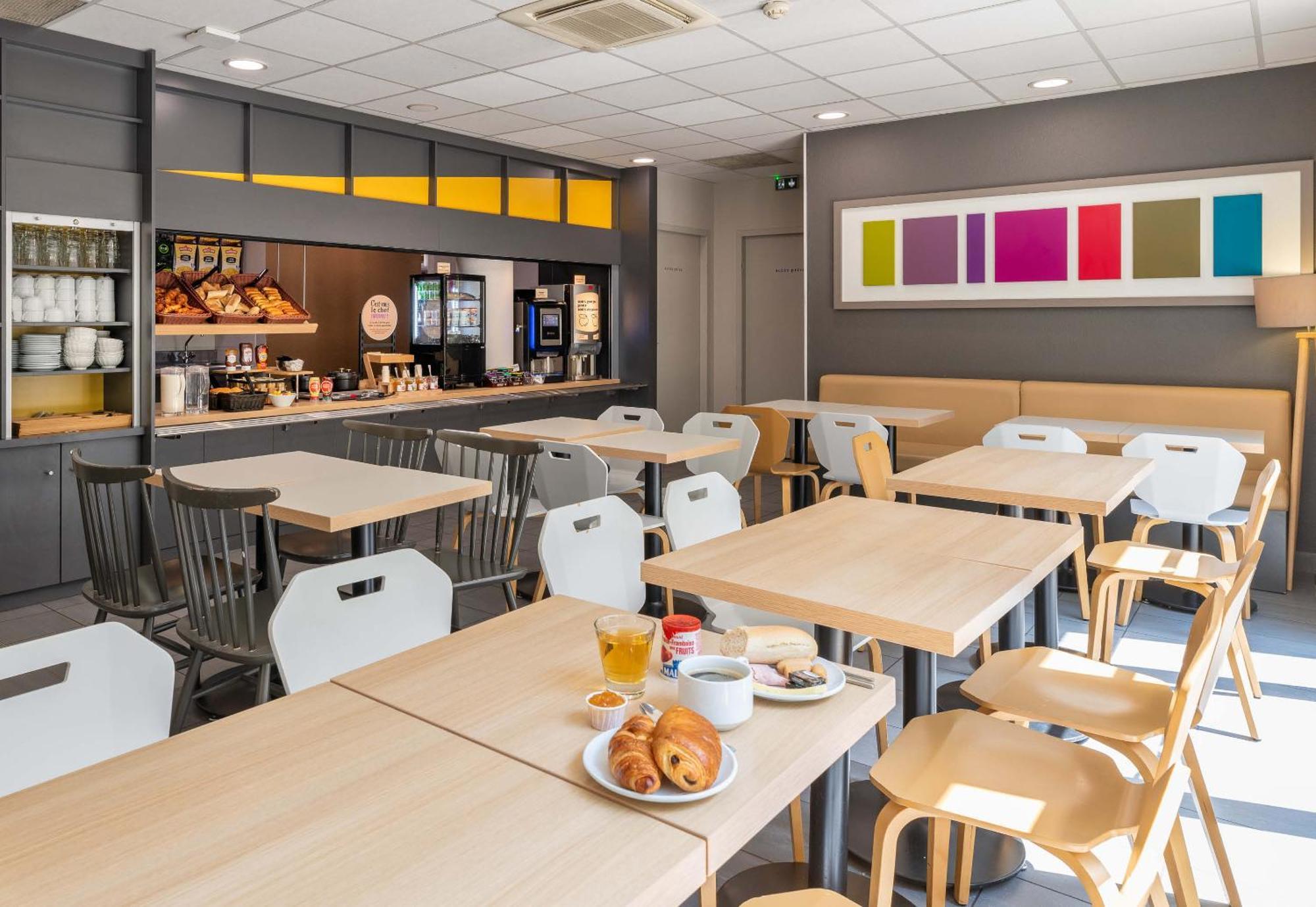 B&B Hotel Lyon Caluire Cite Internationale Exterior foto